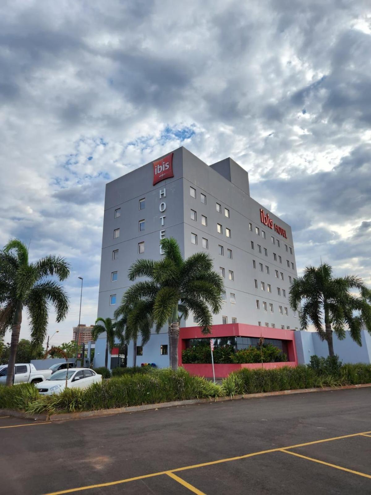 فندق Ibis Jataí المظهر الخارجي الصورة